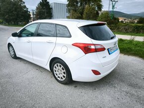 Predám Hyundai i30 - 7