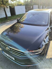 VW PASSAT B8  2.0TDI 140KW  4X4 - 7