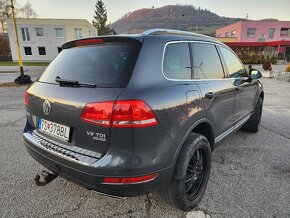 Volkswagen Touareg 3,0 TDI Panorama, Vzduchový podvozok - 7