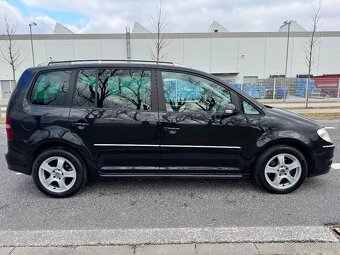 VW Touran 2.0TDI Nová STK - 7