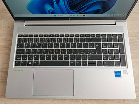 Predám pracovny HP Probook 650 G8 - 7