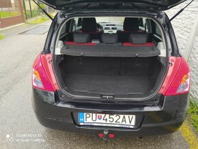 SUZUKI SWIFT 1,4 - 7