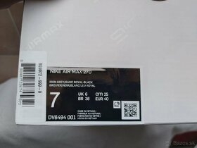 Tenisky NIKE AIR MAX 270, vel. 40 - 7