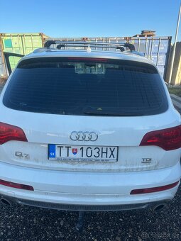 Audi Q7 - 7