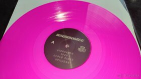 Beabadoobee - Loveworm EP Bedroom Session (Vinyl, LP) - 7