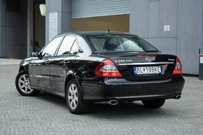 Mercedes-Benz E trieda Sedan 280 CDI Elegance 4-matic A/T - 7