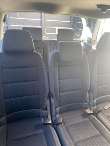 VOLKSWAGEN TOURAN, 2.0 TDI, 103 kW, 7-miestne, automat - 7