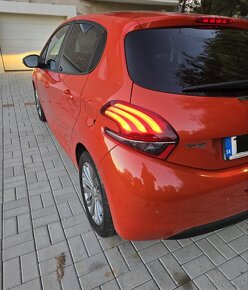 Predám Peugeot 208 1.2 l 22.000.km - 7