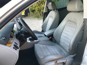 Volkswagen Passat 2.0 TDI Sedan Highline - 7