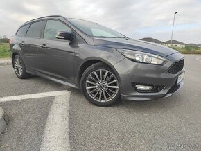 Ford Focus 1.5 EcoBoost ST line - 7