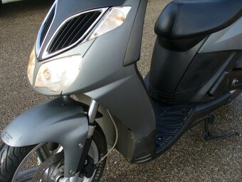 Aprilia Sportcity 125 - 7