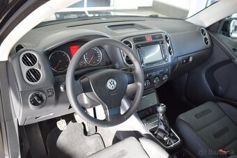 Volkswagen Tiguan 2,0 TDI,SPORT,4x4,tažné,servis, - 7