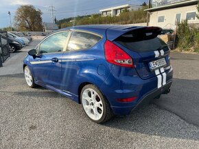 Ford Fiesta 1.6 - 7