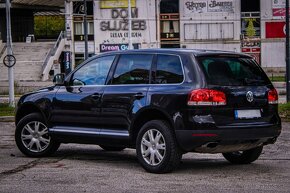 Volkswagen Touareg 4.2 V8 A/T - 7