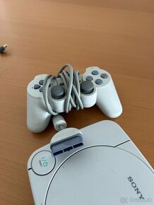 Predám PS 1+ Káble + Joystick - 7