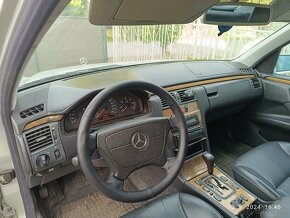 Predám Mercedes Benz E300 (W210) - 7