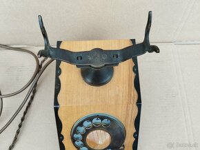 Starý telefon TESLA typ CS20, rok 1980 - 7