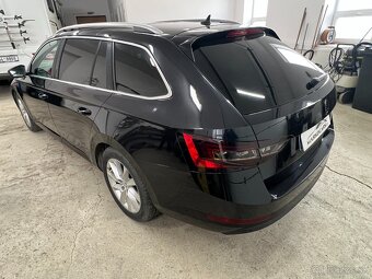 Škoda Superb kombi 2.0TDi 140 kw  STYLE PANORAMA - 7