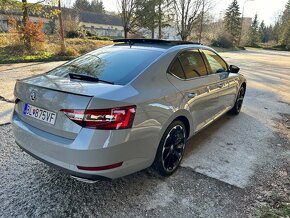 Škoda Superb TSI 4x4 200 kW 2019 - 7