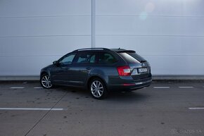 Škoda Octavia Combi 2.0TDI DSG - 7