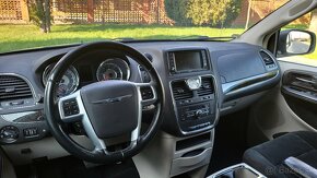 Chrysler Town&Country 3.6l V6 (REZERVOVANÉ) - 7