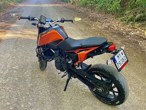 KTM Duke 690 A2 - 7