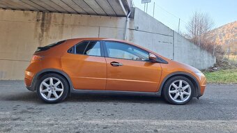 Honda Civic 2.2 i-CTDi - 7