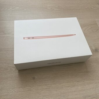 Apple MacBook Air M1 2020, 16GB, 512GB, Zlatý - 7