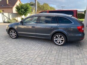 Škoda Superb combi 4 x4 - 7