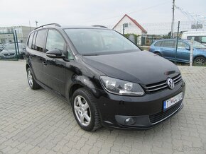 Volkswagen Touran 2.0 TDI Highline DSG 7miest - 7