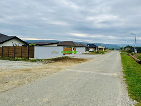 Predaj stavebný pozemok 700 m2, Svinia, okr. Prešov - 7