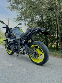 Yamaha MT10 - 7