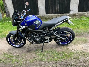 Yamaha MT09 - 7