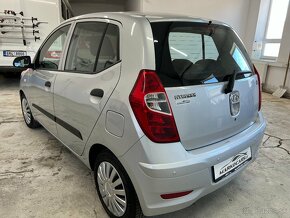 Hyundai i10  1.1i PLNÁ SERVISKA  KLIMA  4x EL.OKNA - 7