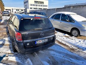 Opel Astra H 1,6 2012 - 7