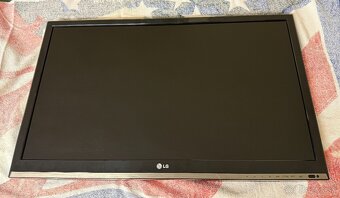 Predám LG 32LS 32“ (80 cm) - 7