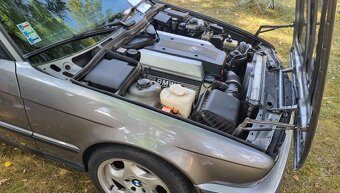 BMW E34 530i V8 manual - 7