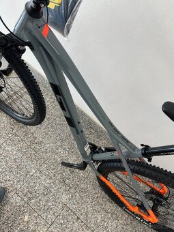 GT Avalanche Sport Grey 29, bicykel , veľ.: L - 7