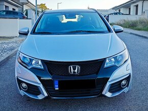 Honda Civic Tourer 1.8iVTEC - 7