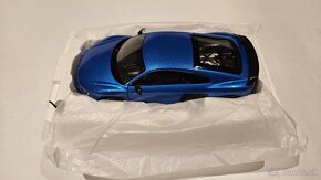 Kengfai 1:18 Audi R8 Coupé - 7