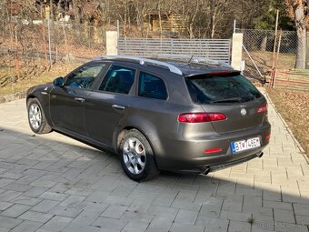 Alfa romeo 159 - 7