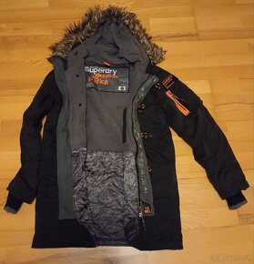 Superdry čierna parka - 7