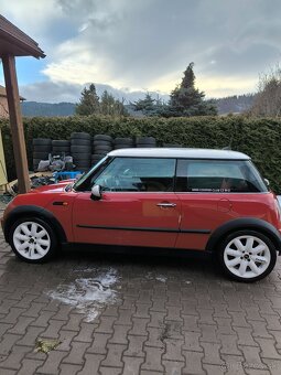 Mini Cooper r50 1.6 85kw, 2005 ,Nové zimní i letní pneu. - 7