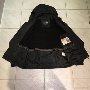 The North Face Windbreaker bunda - 7