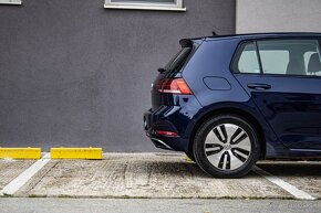 Volkswagen Golf E-Golf - 7