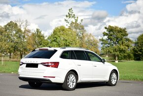 Škoda Superb Combi 2.0 TDI SCR Ambition DSG - 7