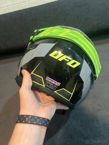 ufo s3 helmet black neon - 7