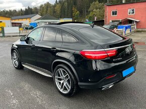 Mercede-Benz GLE Coupe 350D 4MATIC AMG Line - 7