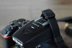 Nikon D5600 wifi BT - dotyk. dis. - VR objektiv AF-P 1tis.sn - 7