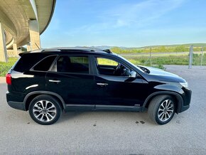 Ponúkam na predaj Kia Sorento Facelift 145kw 4x4 - 7